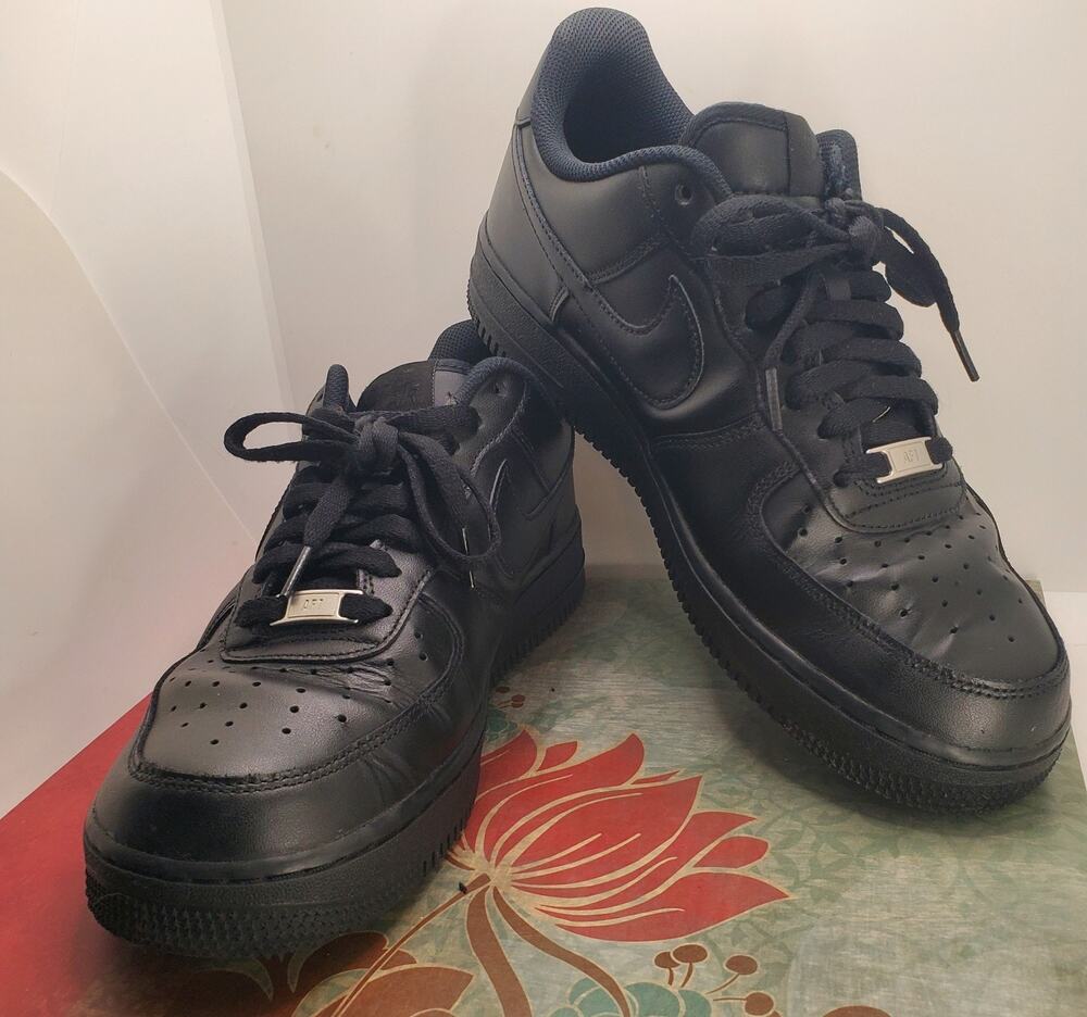Nike Black Air Force 1 Low Mens Size 10 (CW2288-001) Athletic Sneaker